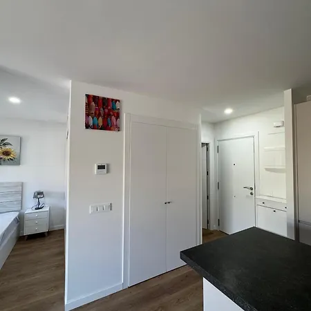 Roomy Estudio * جيريز